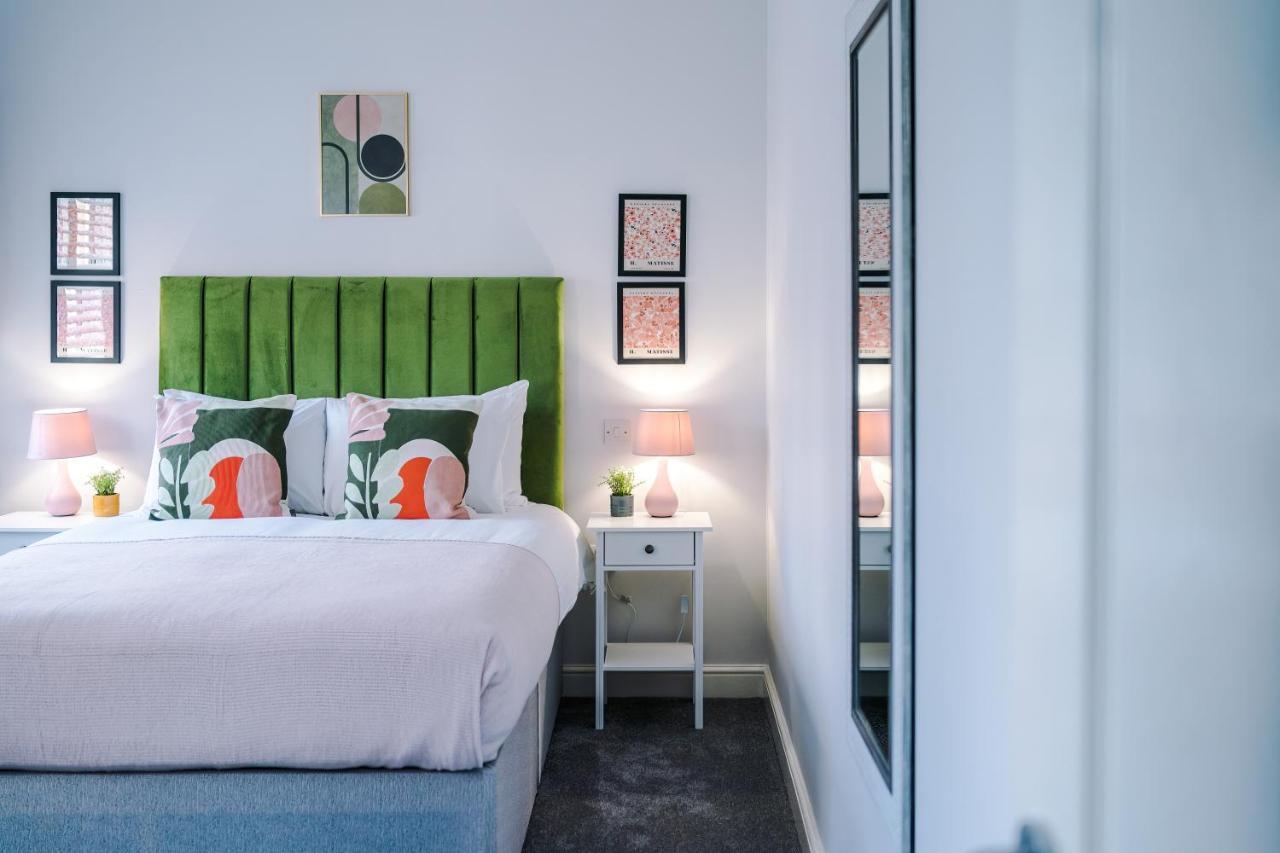 Beechwood Lodge Serviced Apartment Coventry Buitenkant foto