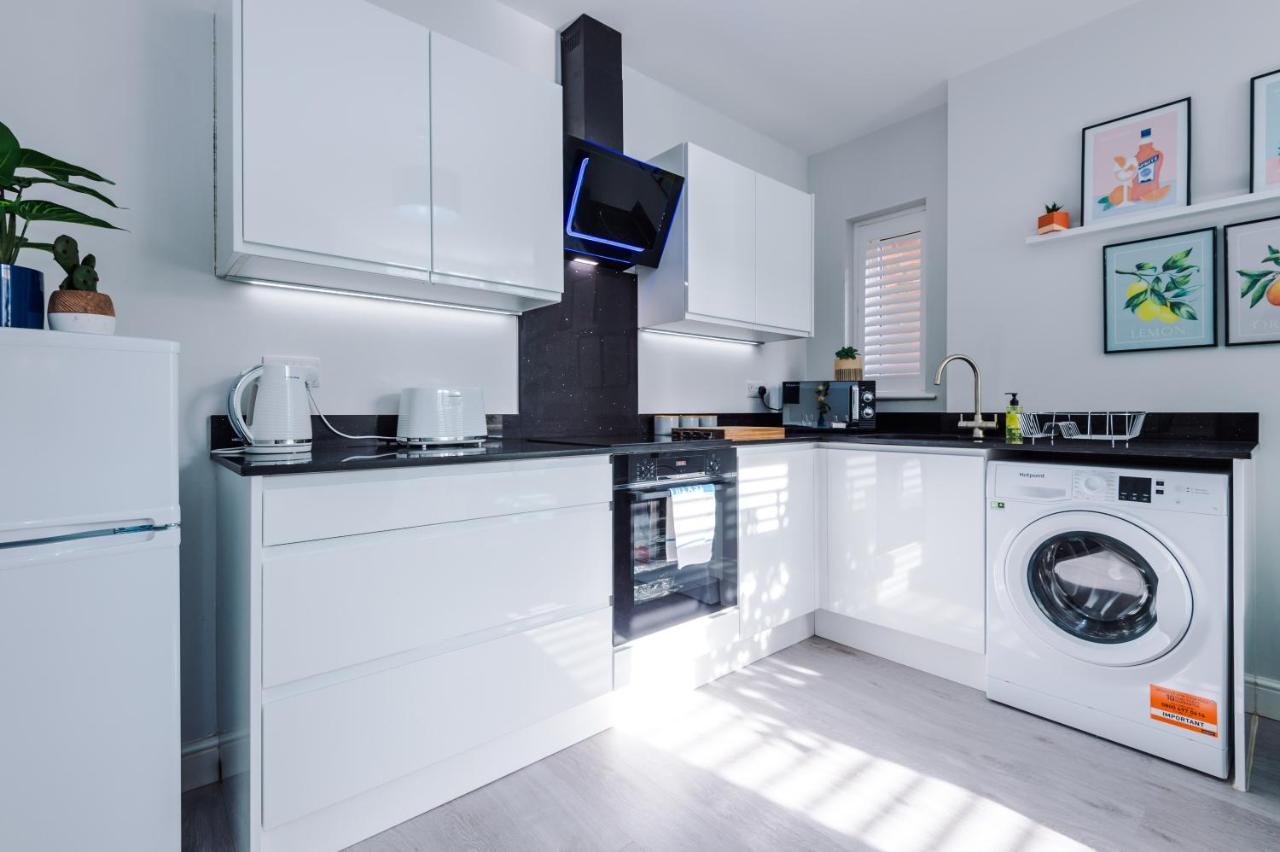Beechwood Lodge Serviced Apartment Coventry Buitenkant foto